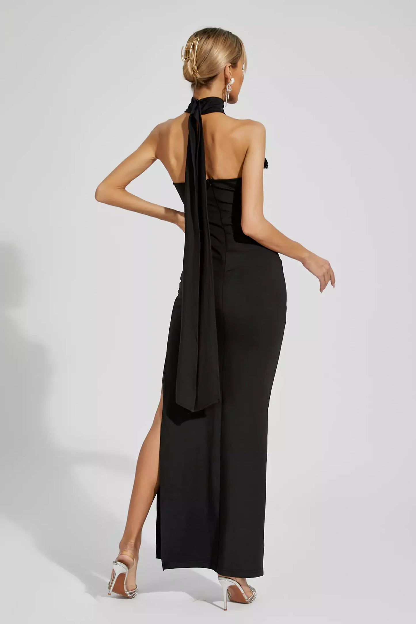 Dalary Black Floral Ruched Halter Maxi Dress