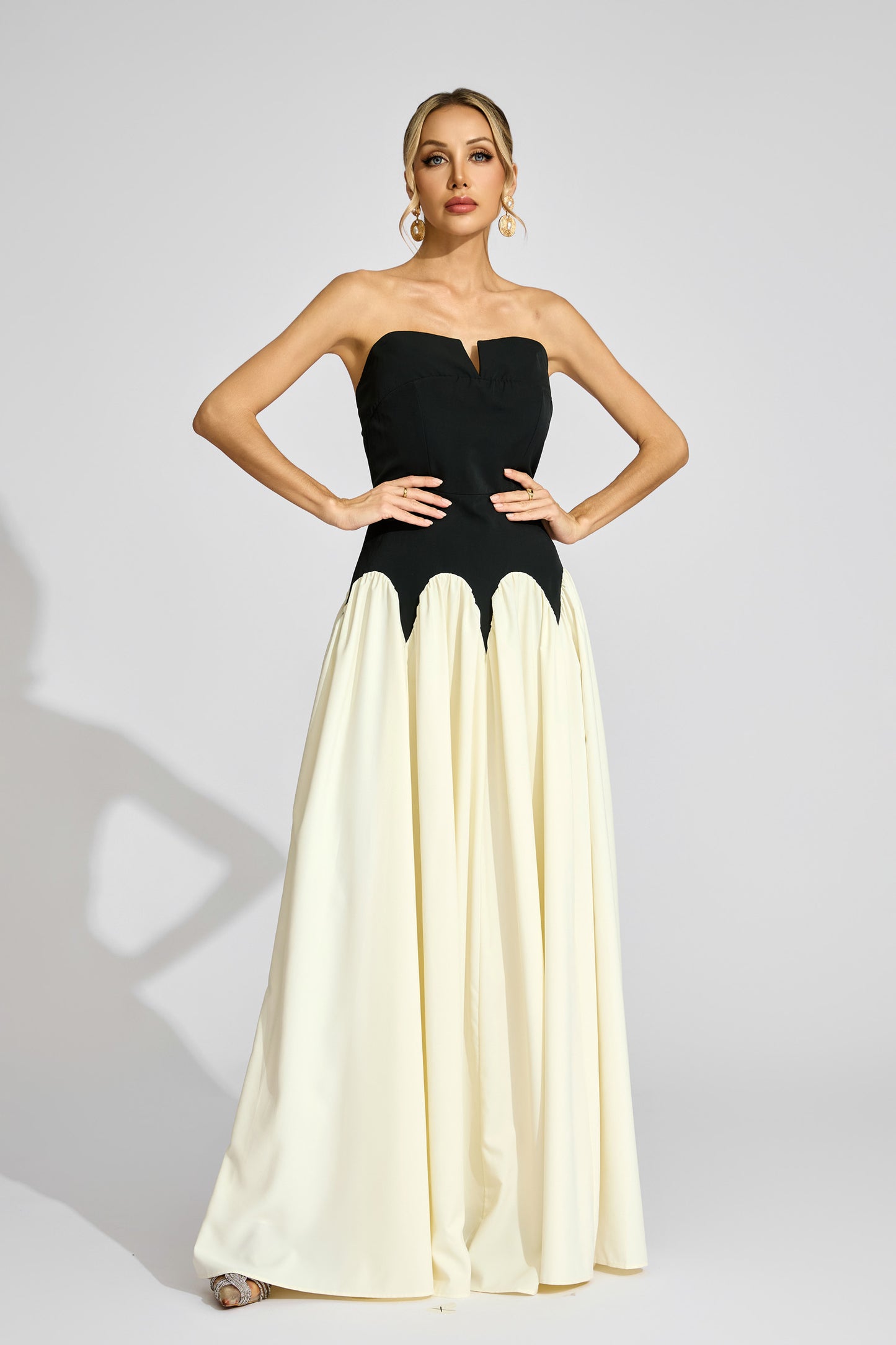 Fyrixon Contrast Strapless Maxi Dress In Black White
