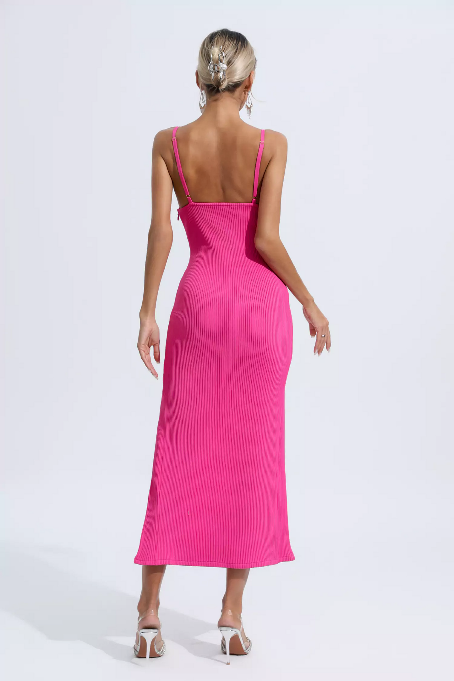Agnes Shell Breast Knitted Midi Dress In Pink