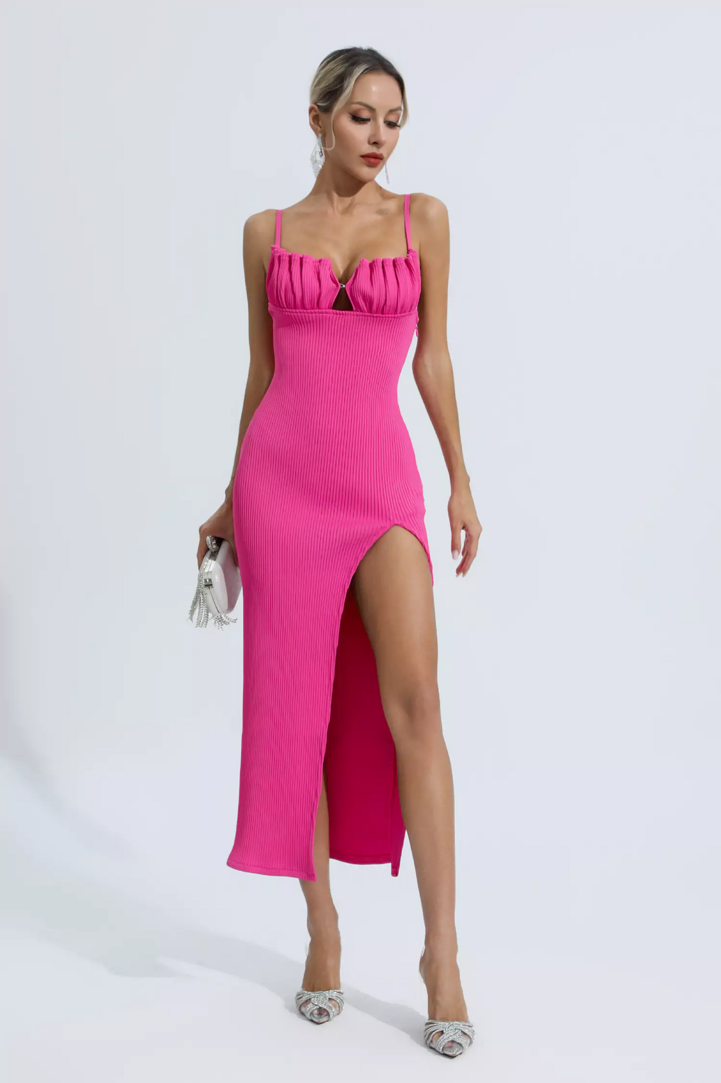 Agnes Shell Breast Knitted Midi Dress In Pink