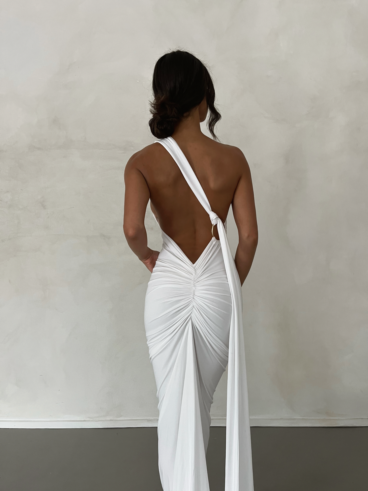 Garze Backless Maxi Dress In White