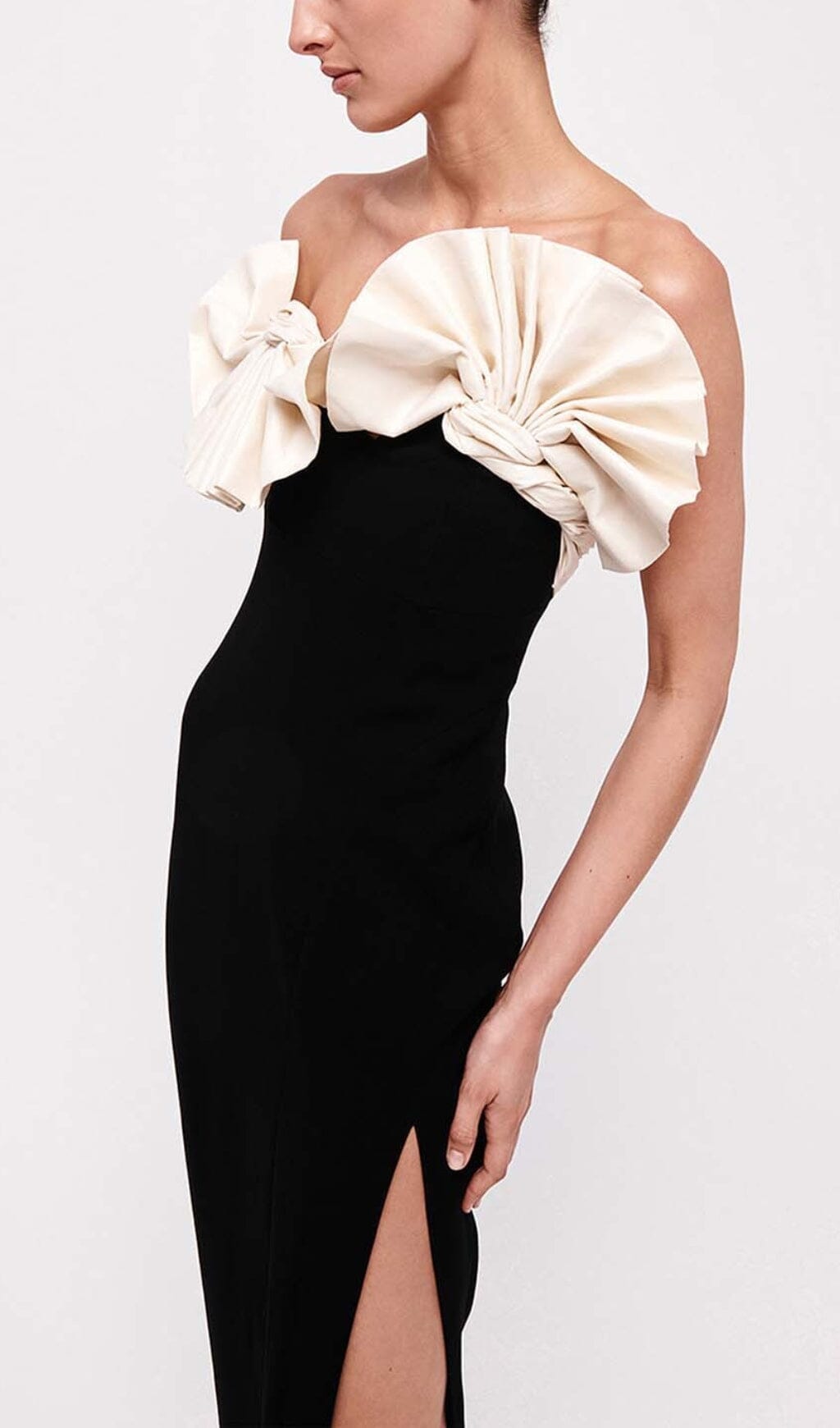 Odera Ruffled Detailing Slit Midi Dress In Black