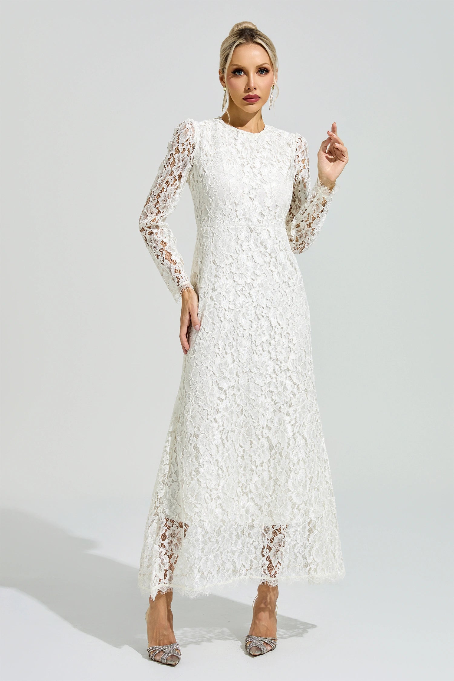 Nuvarek White Long Sleeve Lace Maxi Dress
