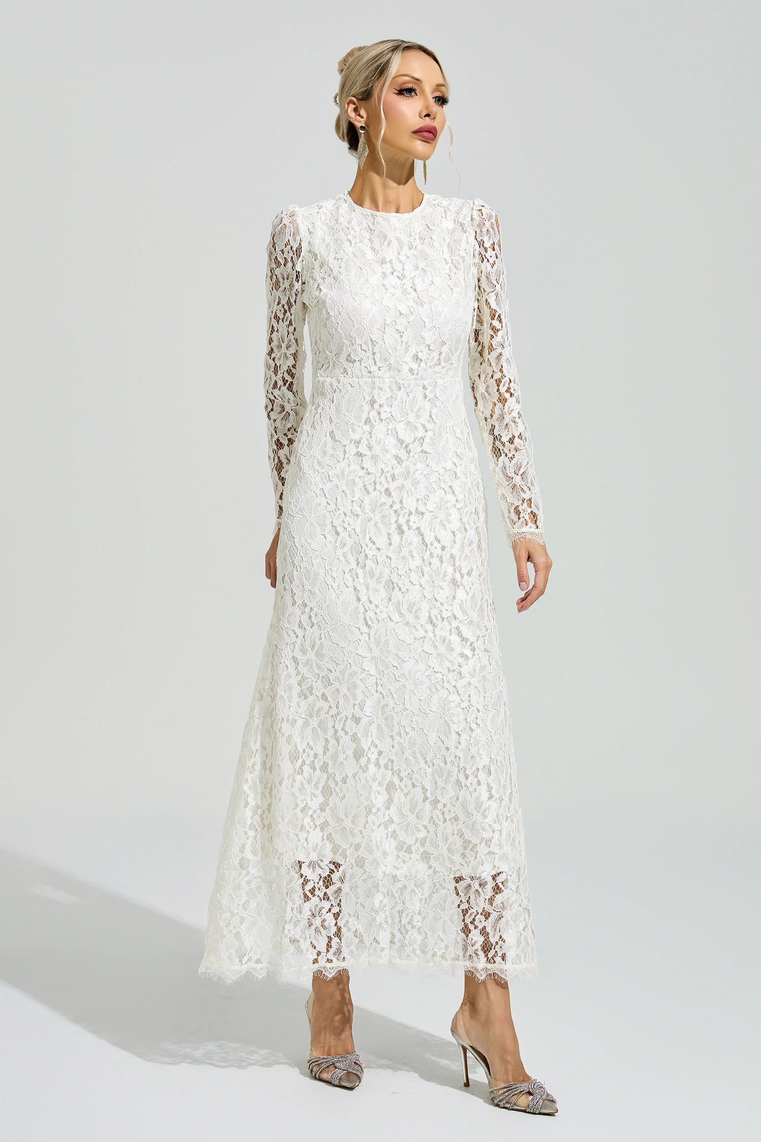 Nuvarek White Long Sleeve Lace Maxi Dress
