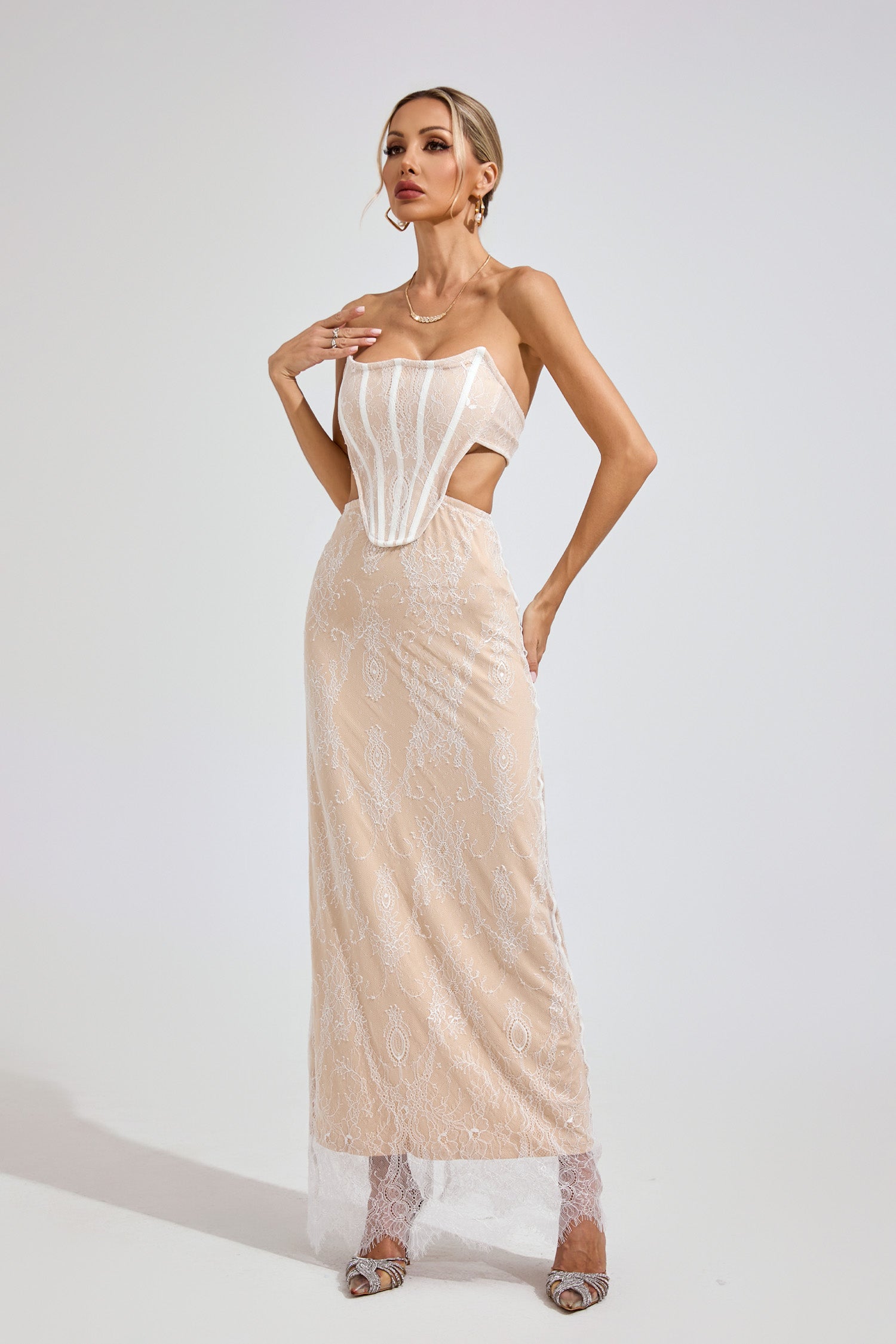 Eldritar Lace Off-Shoulder Maxi Dress In Apricot