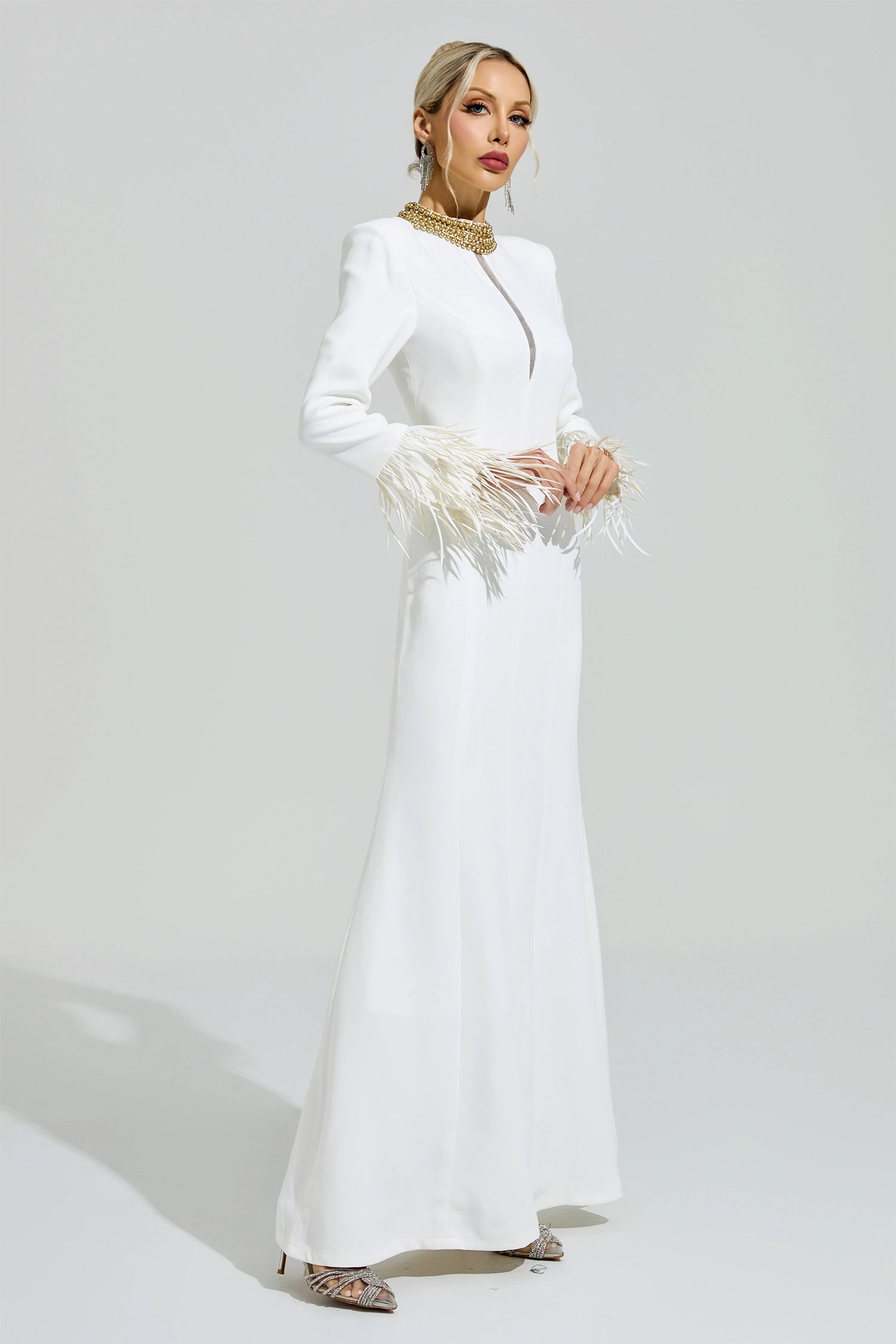 Oxiren White Collar Feather Maxi Dress