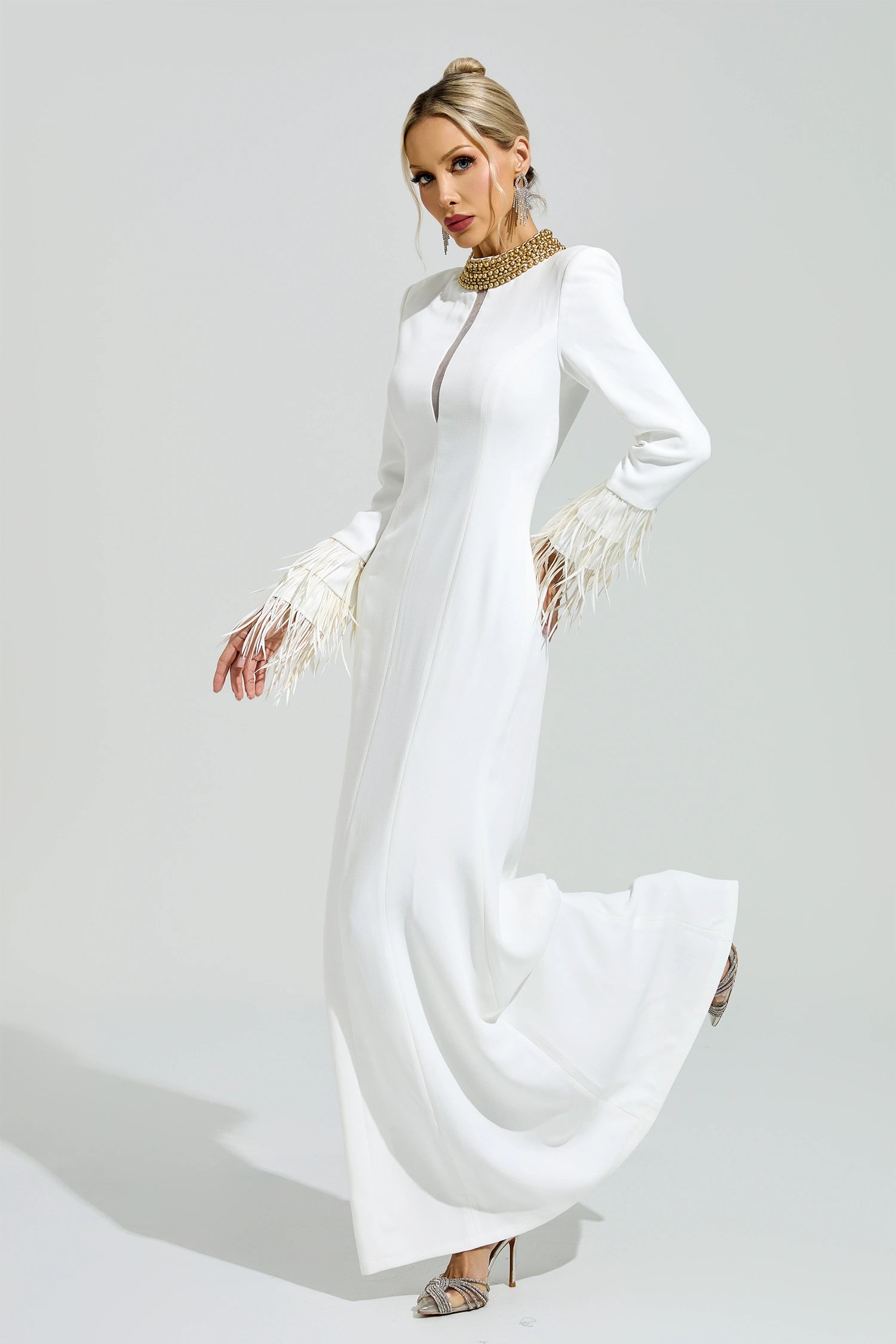 Oxiren White Collar Feather Maxi Dress