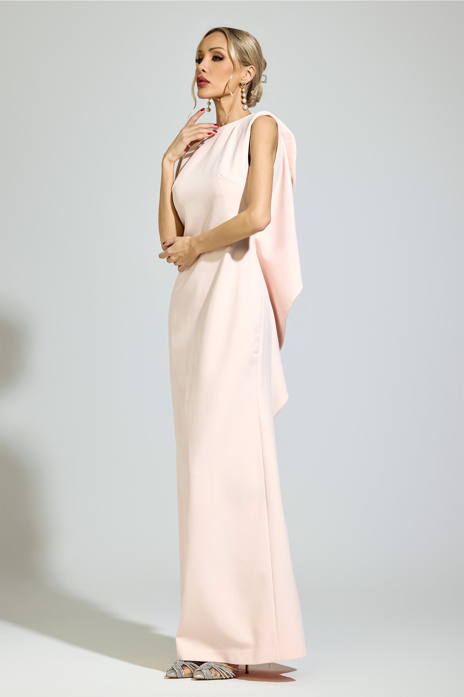 Ovelune Pink Backless Formal Dress