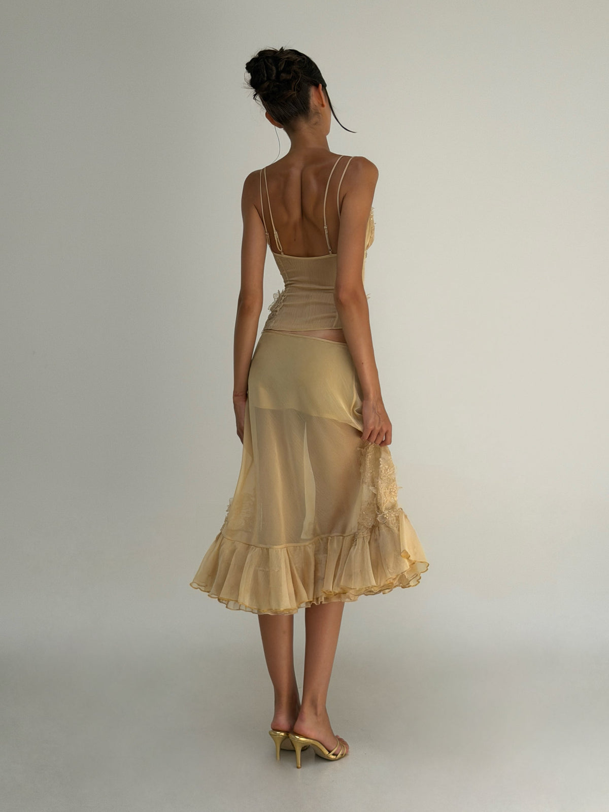 Coralis Embroidered Sequin Top And Ruffled Skirt Two-piece Set