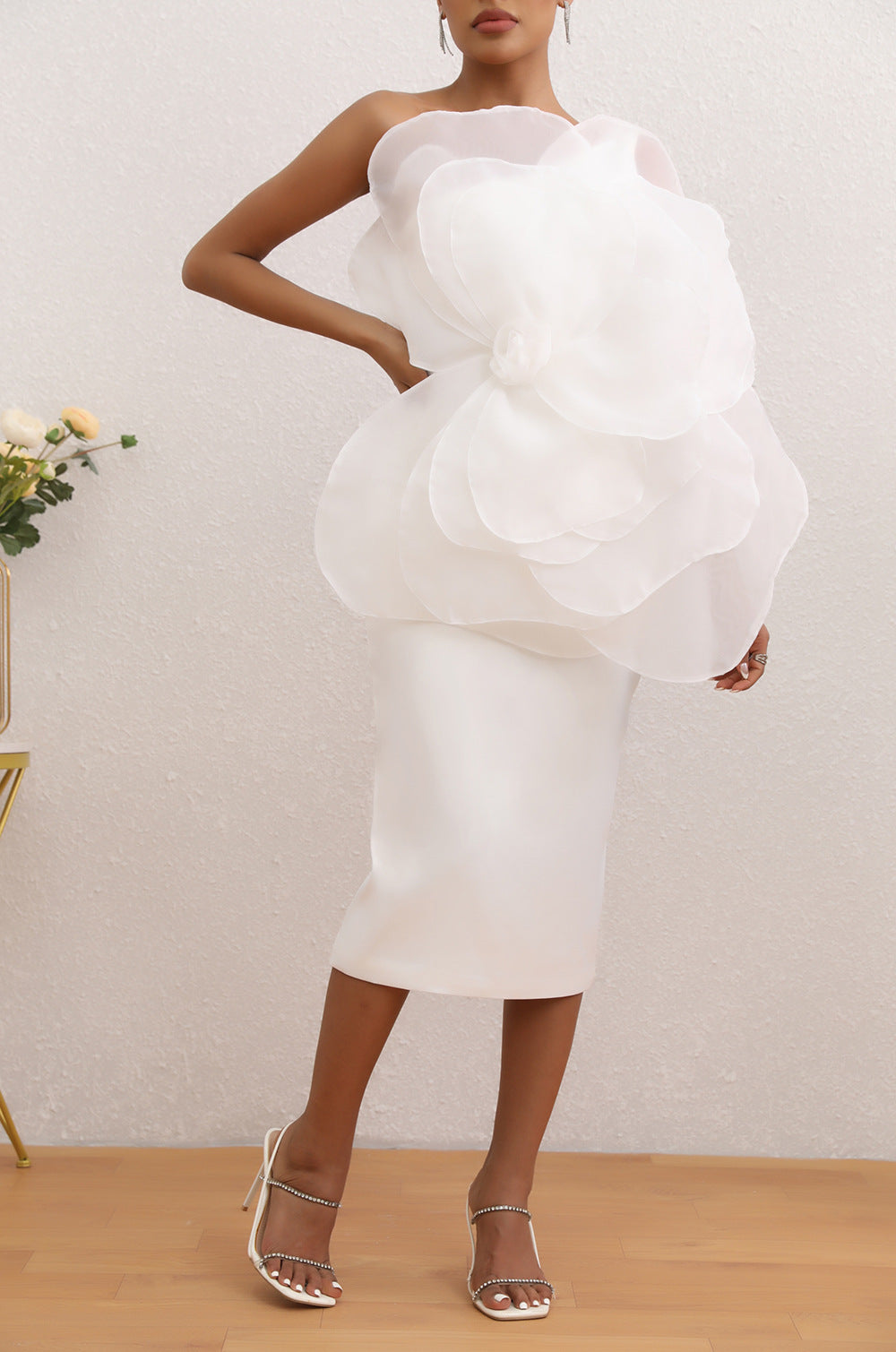 Zayne Mesh Flower One Shoulder Midi Dress In White