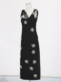 Safa Flower Crystal Embellished Midi Bandage Dress