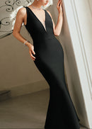 Helionar Tassel Back Detail Maxi Dress In Black