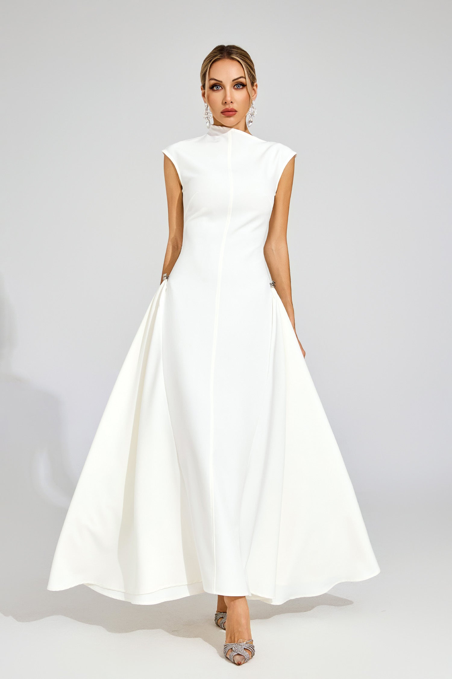Quintus Sleeveless Irregular Hem Maxi Dress In White