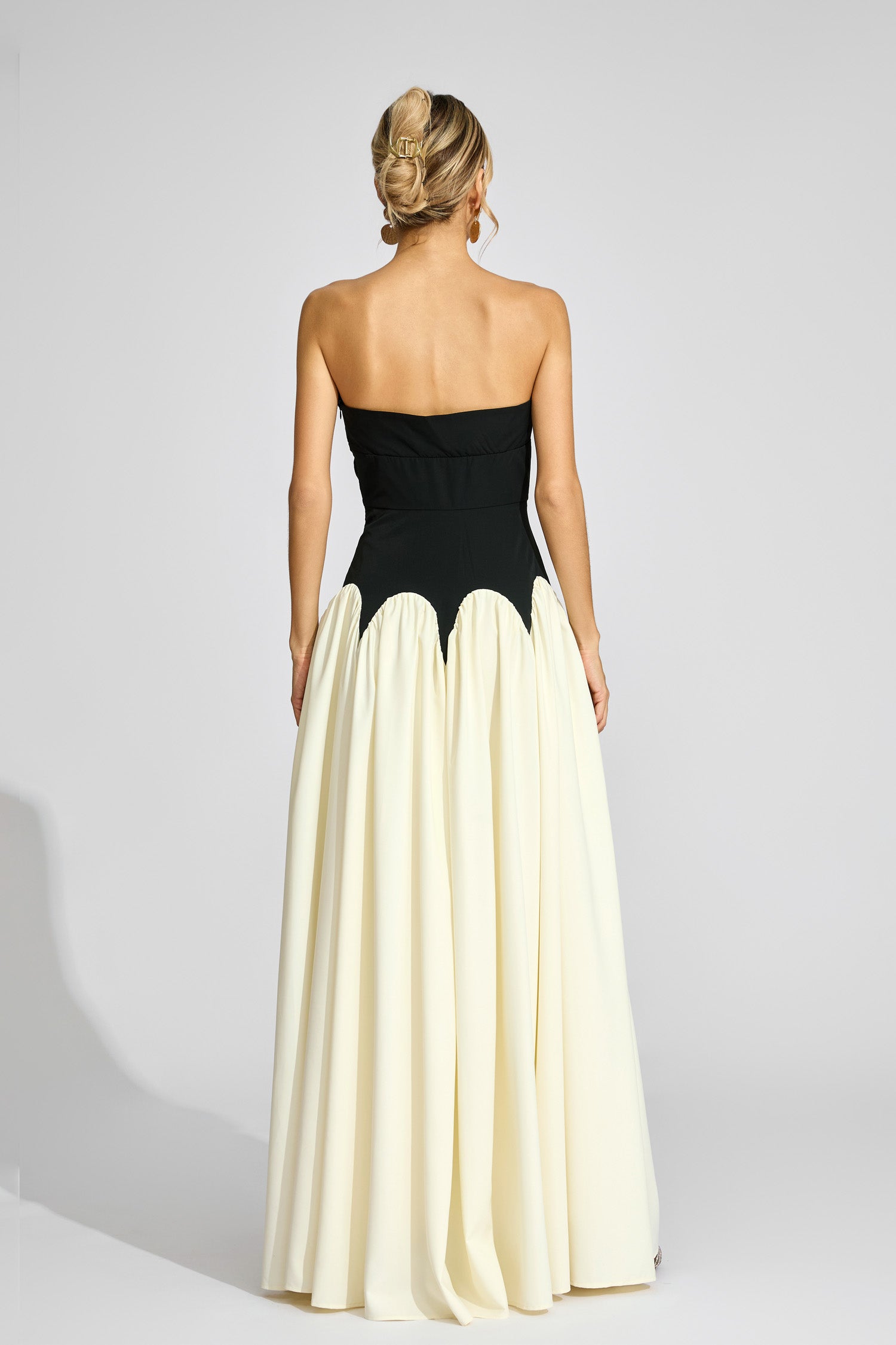 Fyrixon Contrast Strapless Maxi Dress In Black White