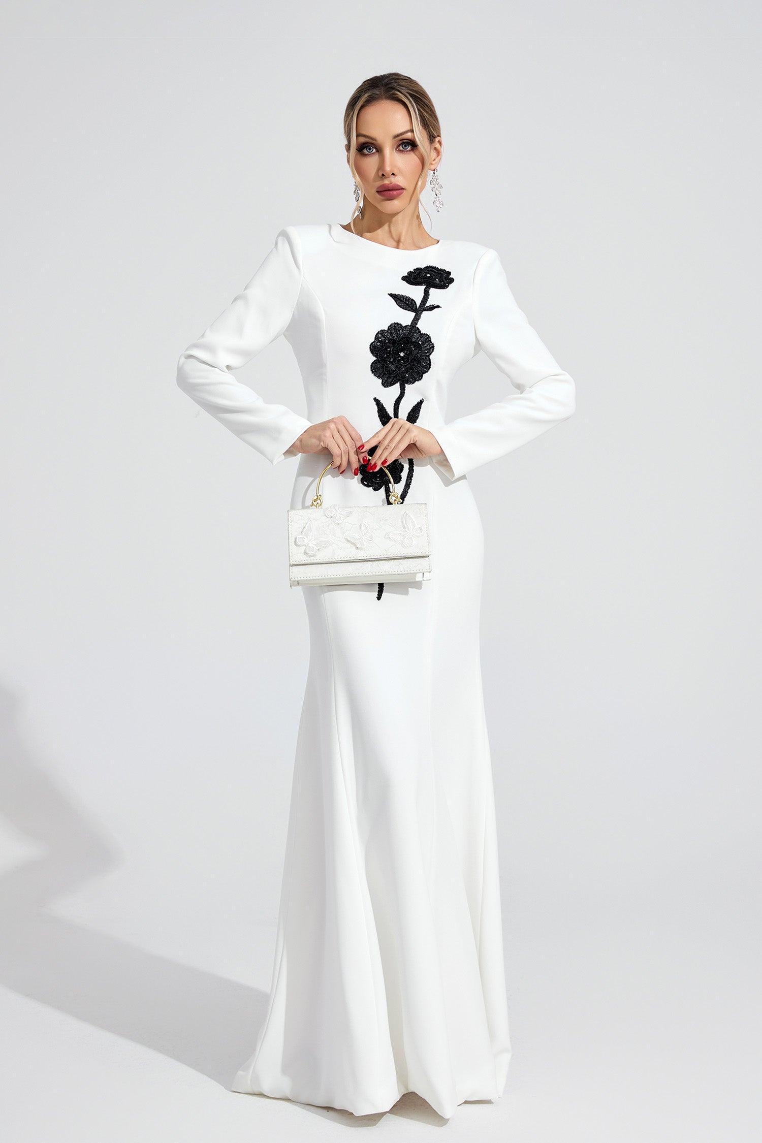 Wyverion White Diamond Maxi Dress