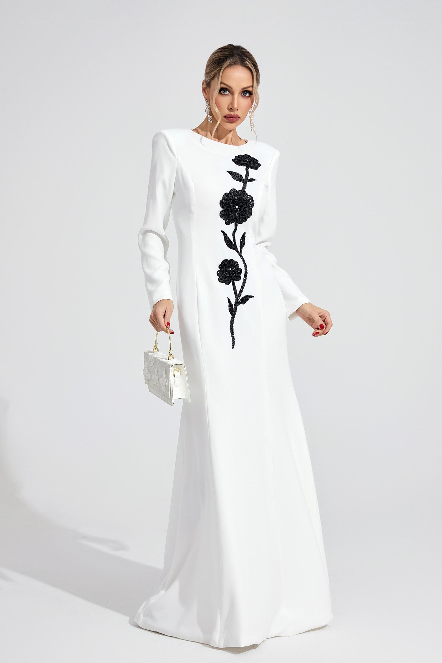 Wyverion White Diamond Maxi Dress