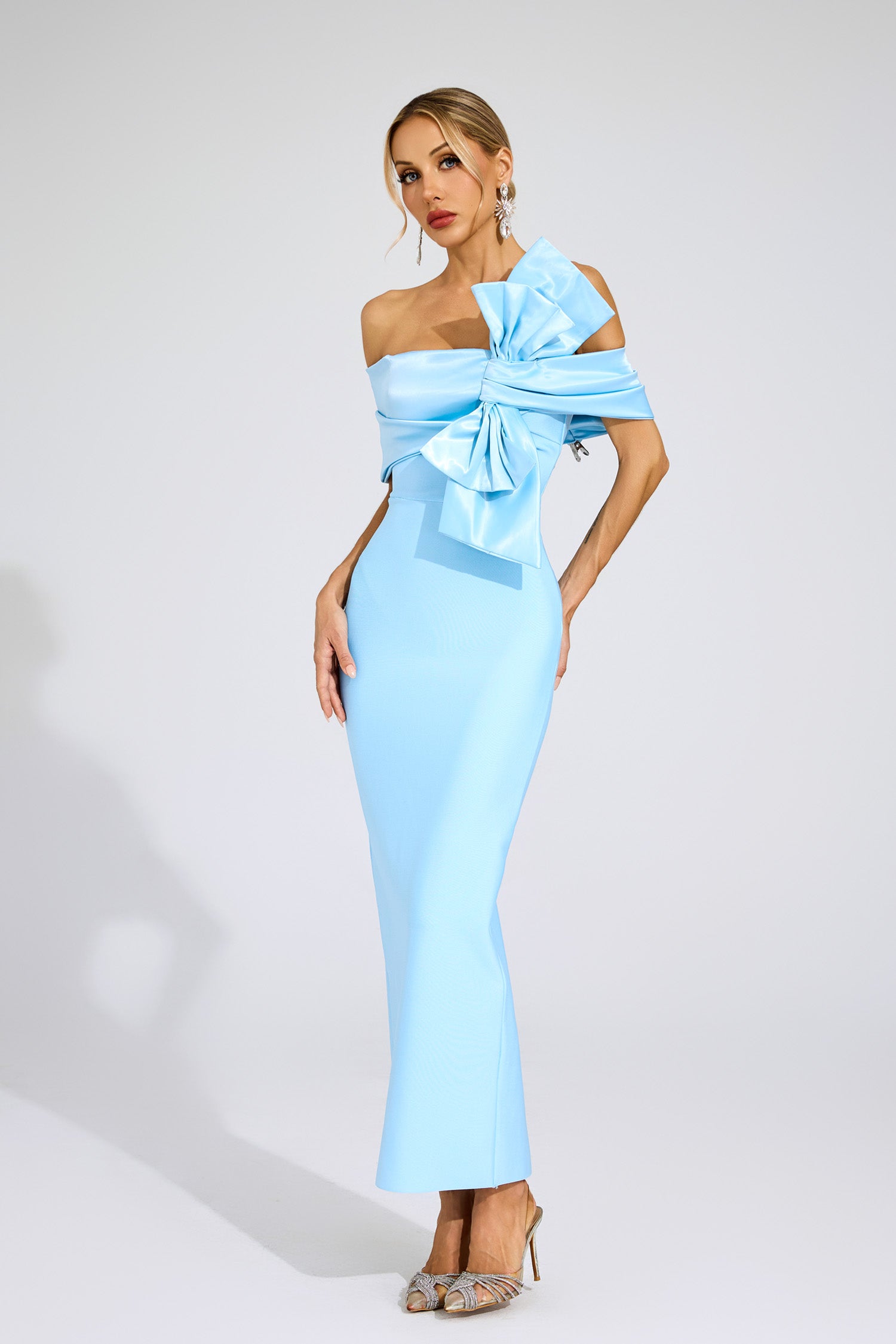 Jaelyra Bow Tie Bandage Maxi Dress In Blue Blue / L Jaelyra Bow Tie Bandage Maxi Dress In Blue Blue / L