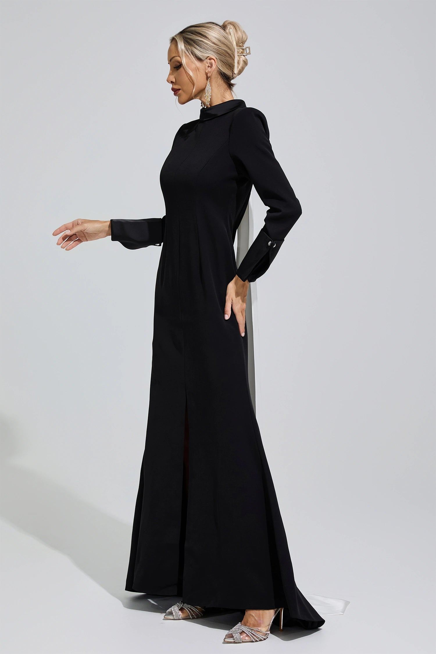 Donyelle Black Halter Backless Long Tie Maxi Dress