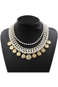 Lyrviel Pearl Gold Coin Necklace