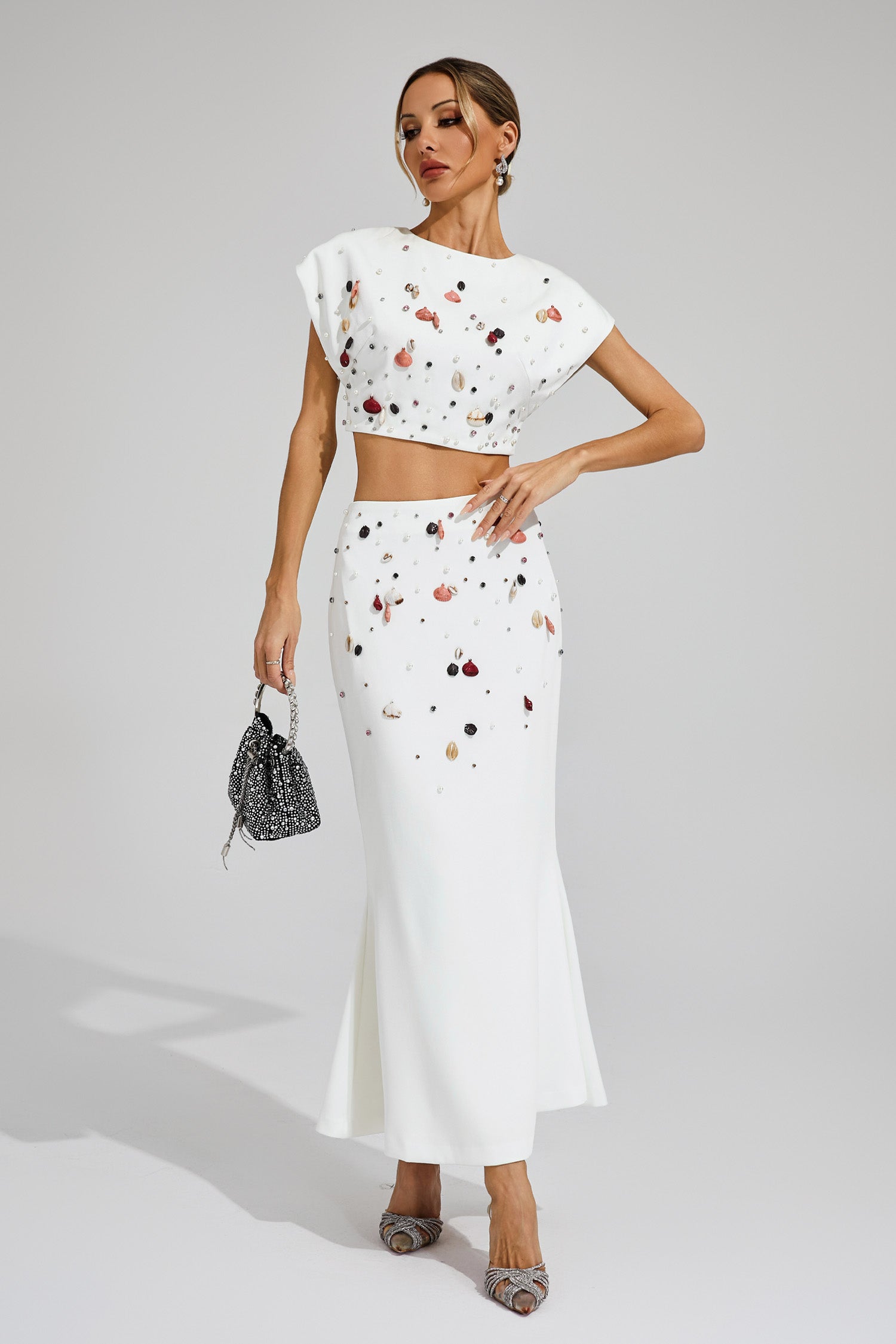 James White Diamond Shells Embellished Set