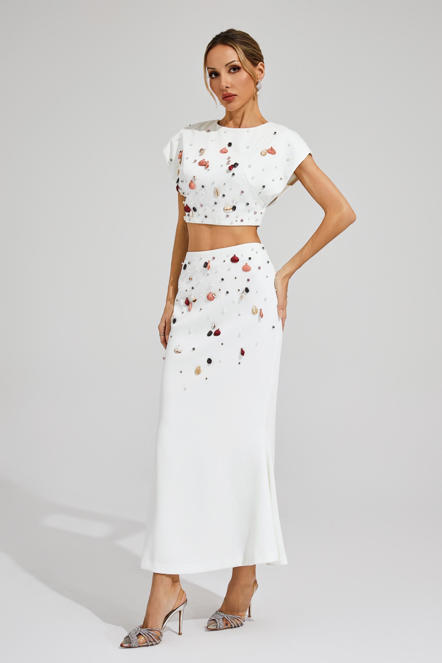 James White Diamond Shells Embellished Set