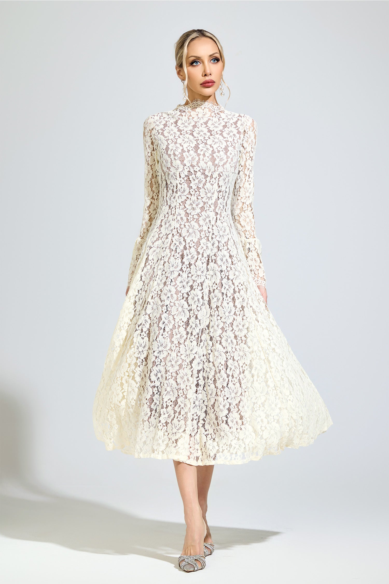 Aroqen White Bell Sleeve Formal Dress