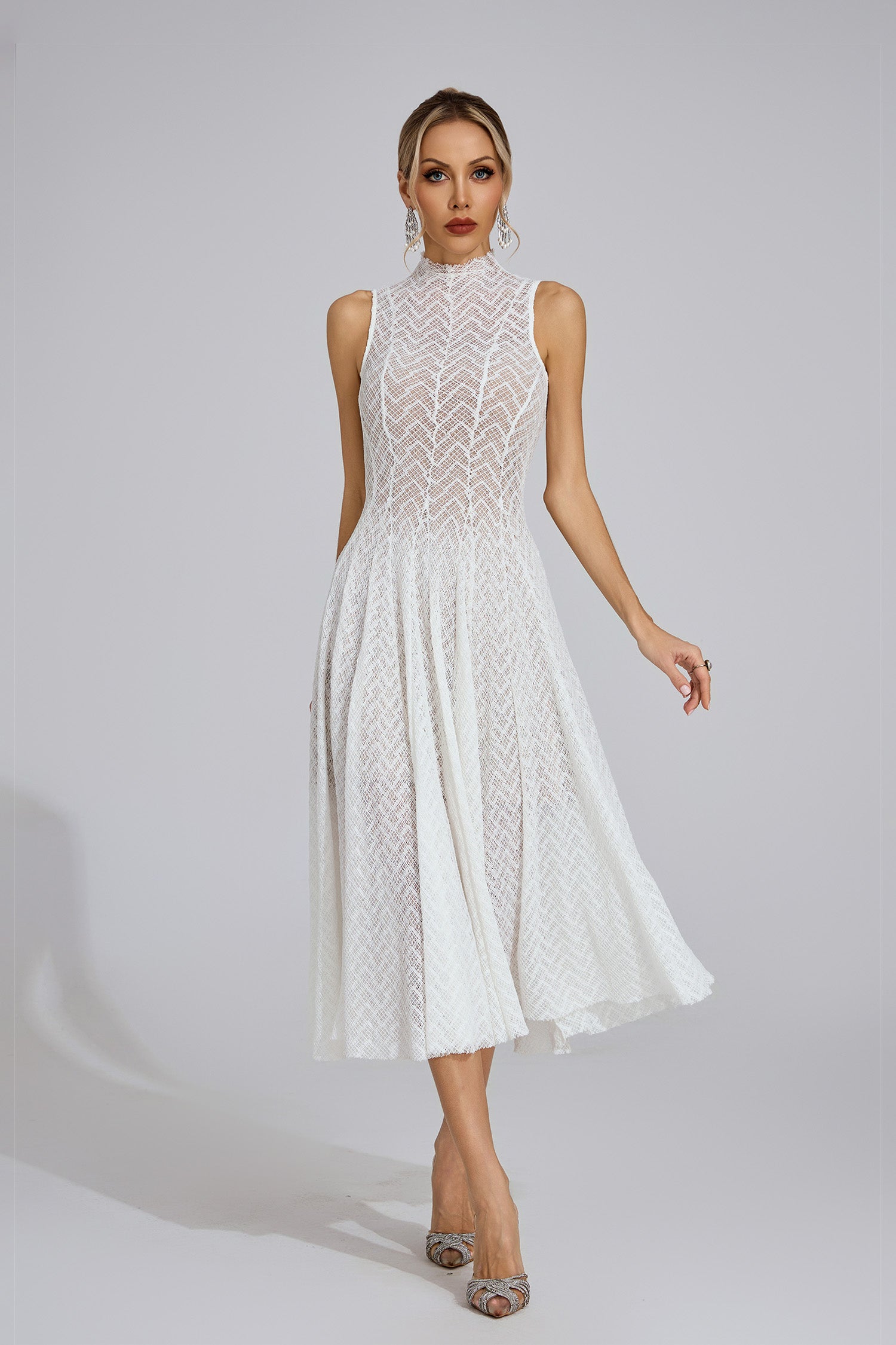 Eryndel Sleeveless Maxi Dress In White
