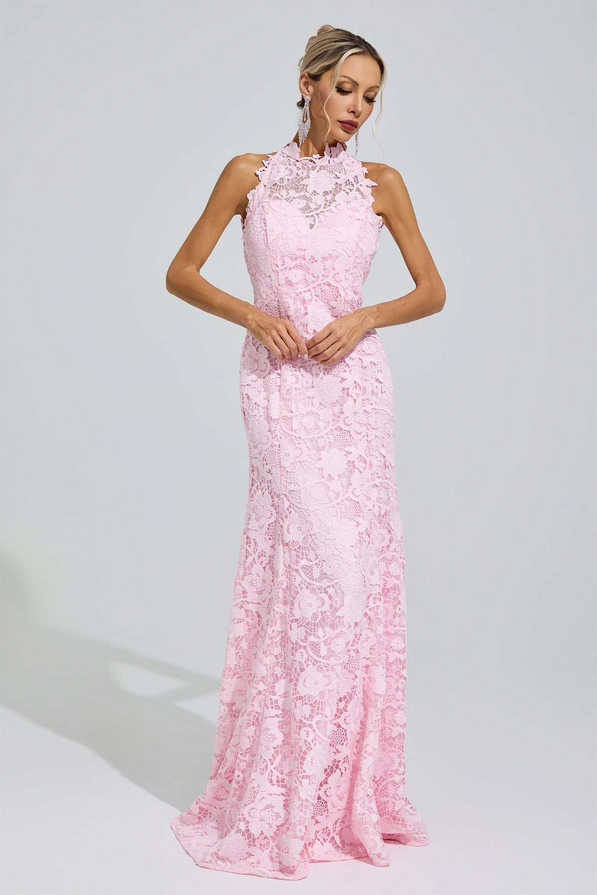 Iskava Pink Sleeveless Lace Bodycon Maxi Dress