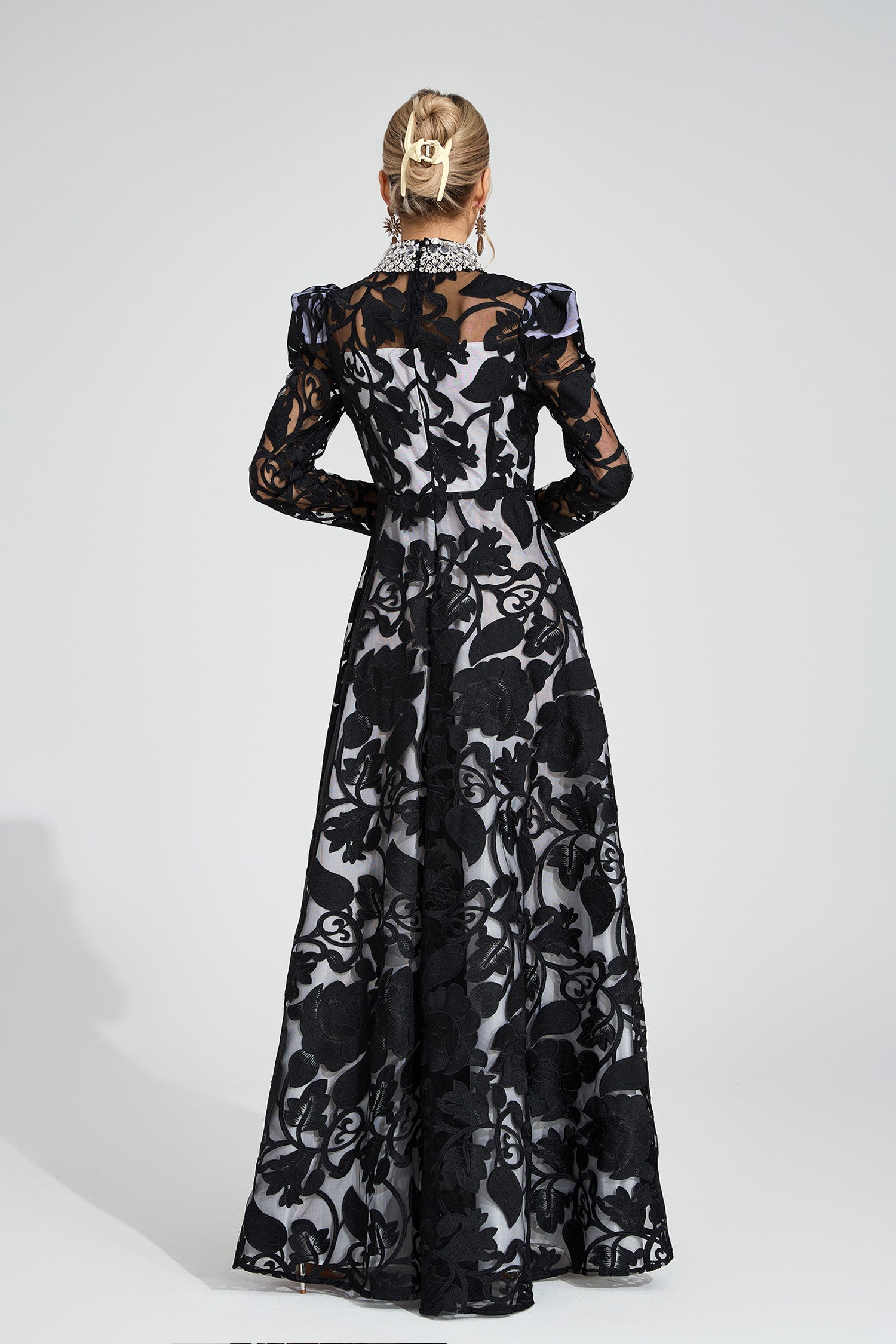 Cyraveth Black Diamond Maxi Dress