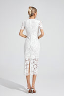 Vaendrix Ivory Lace Maxi Dress