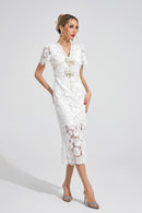 Vaendrix Ivory Lace Maxi Dress