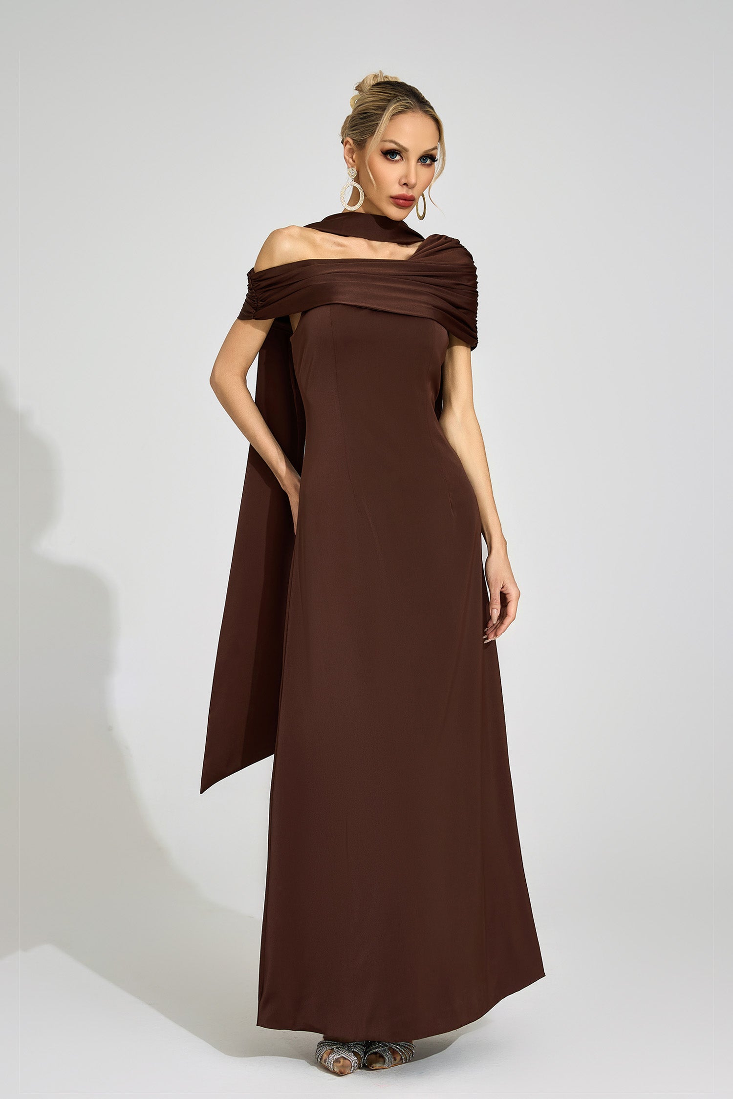 Gryvion Brown Floral Maxi Dress