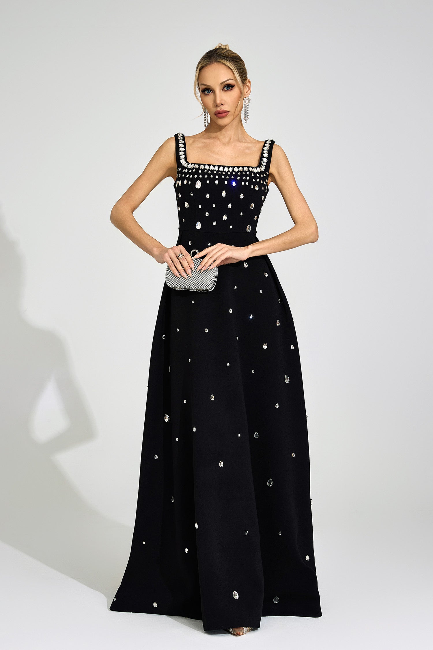 Syltheran Black Diamond Maxi Dress