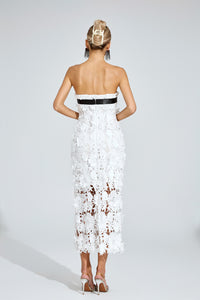 Dyzor Floral Lace Midi Dress In White