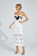 Dyzor Floral Lace Midi Dress In White