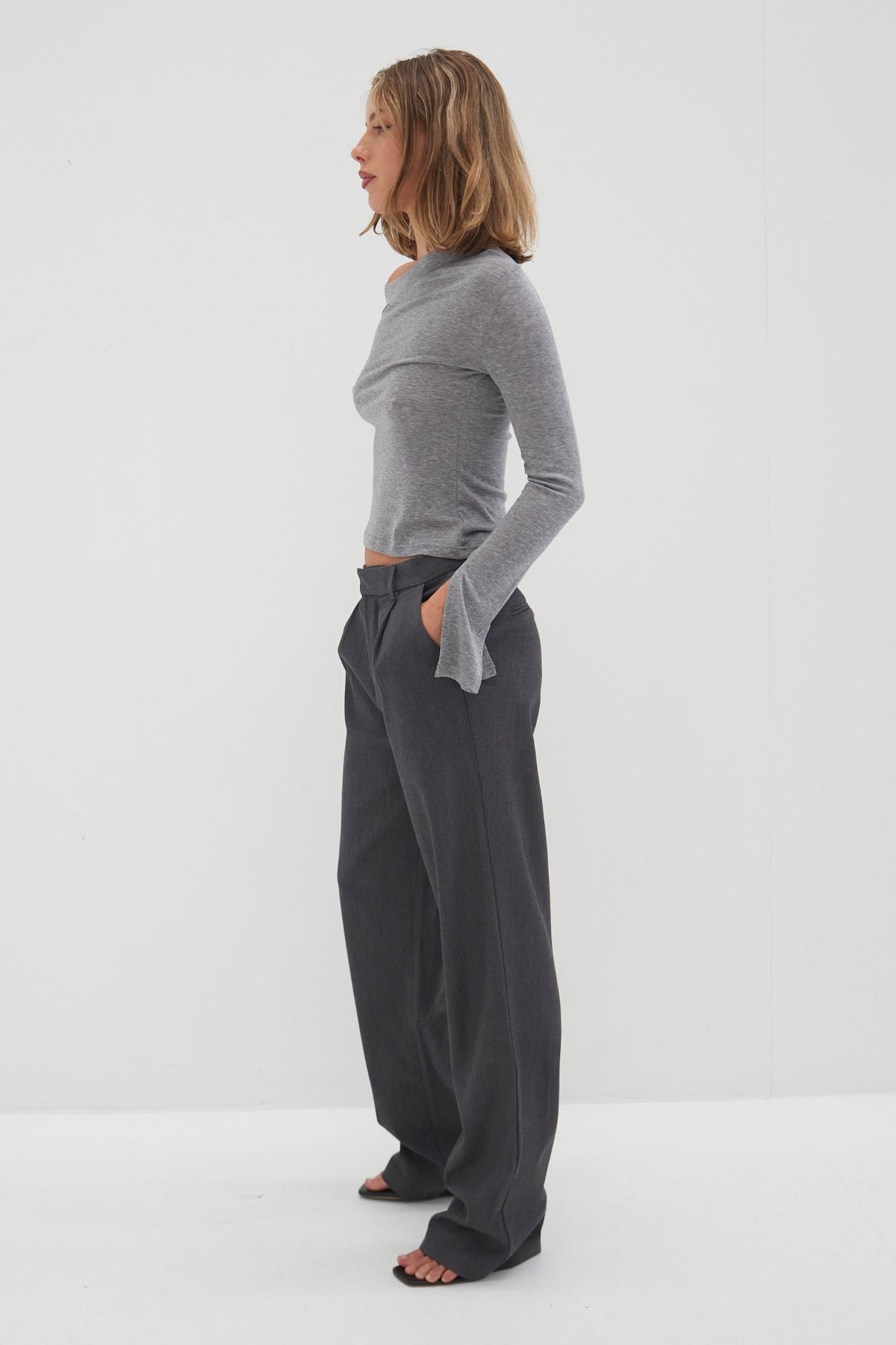 Alvona Top In Grey