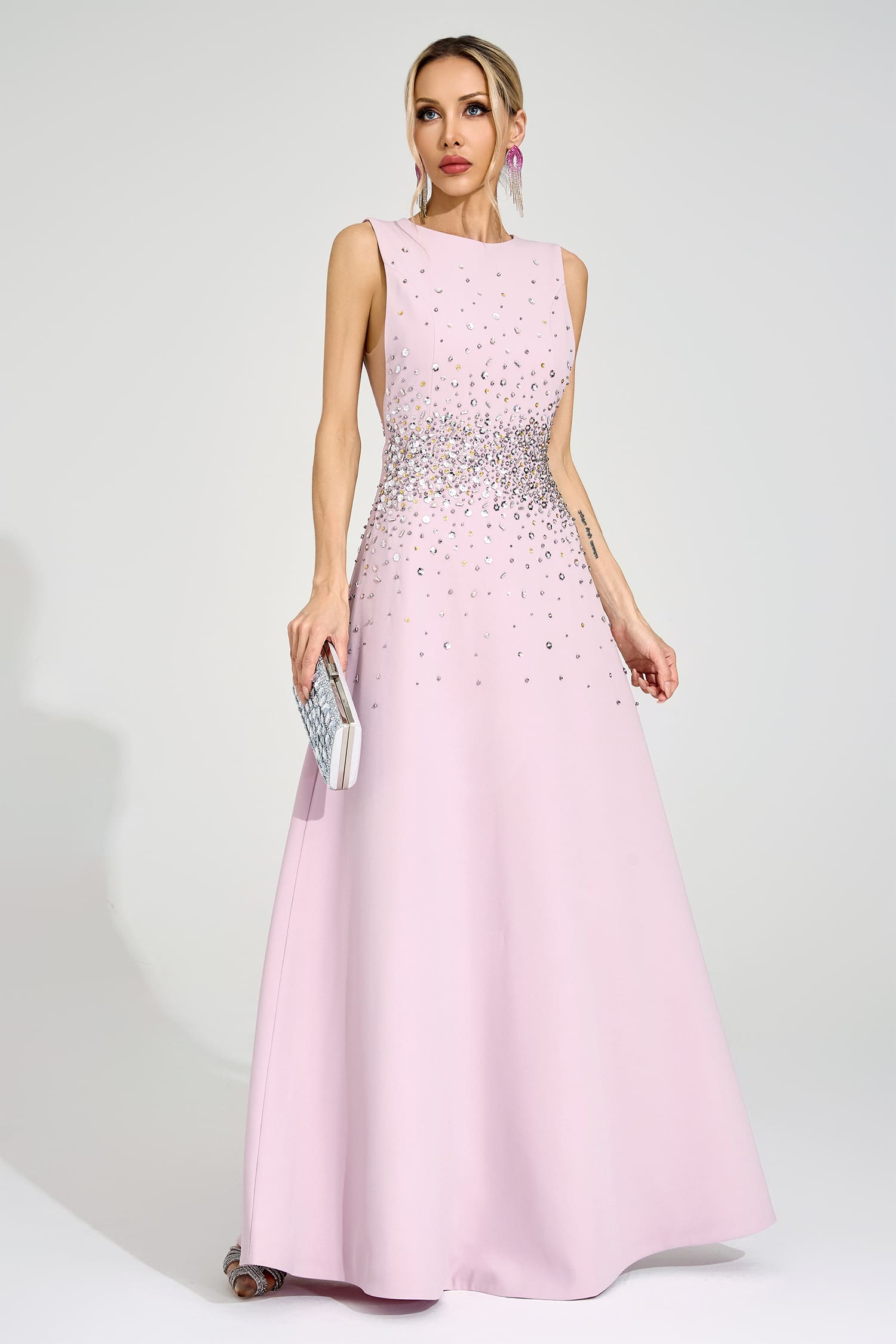 Varnelis Light Pink Diamond Maxi Dress