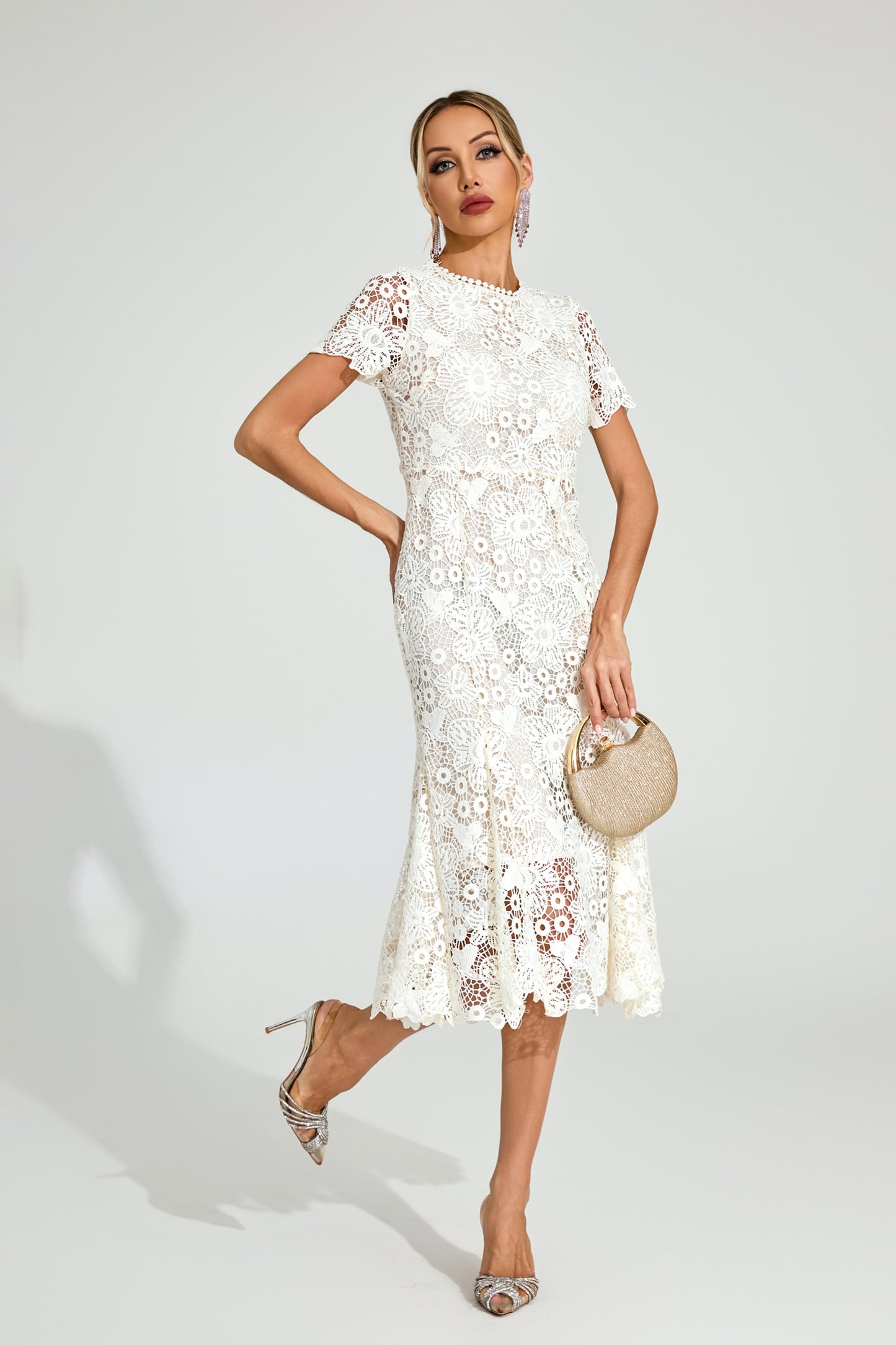 Daldris Lace Mermaid Dress In Apricot