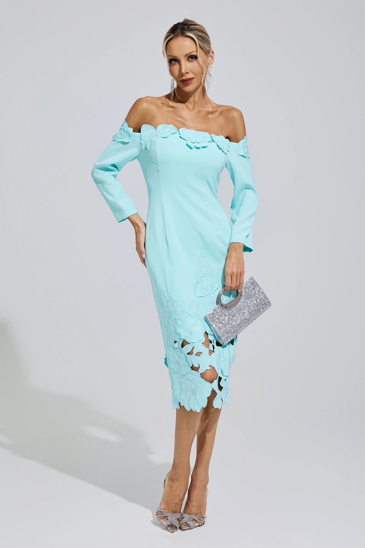 Givessa Green Off-Shoulder Embroidered Midi Dress