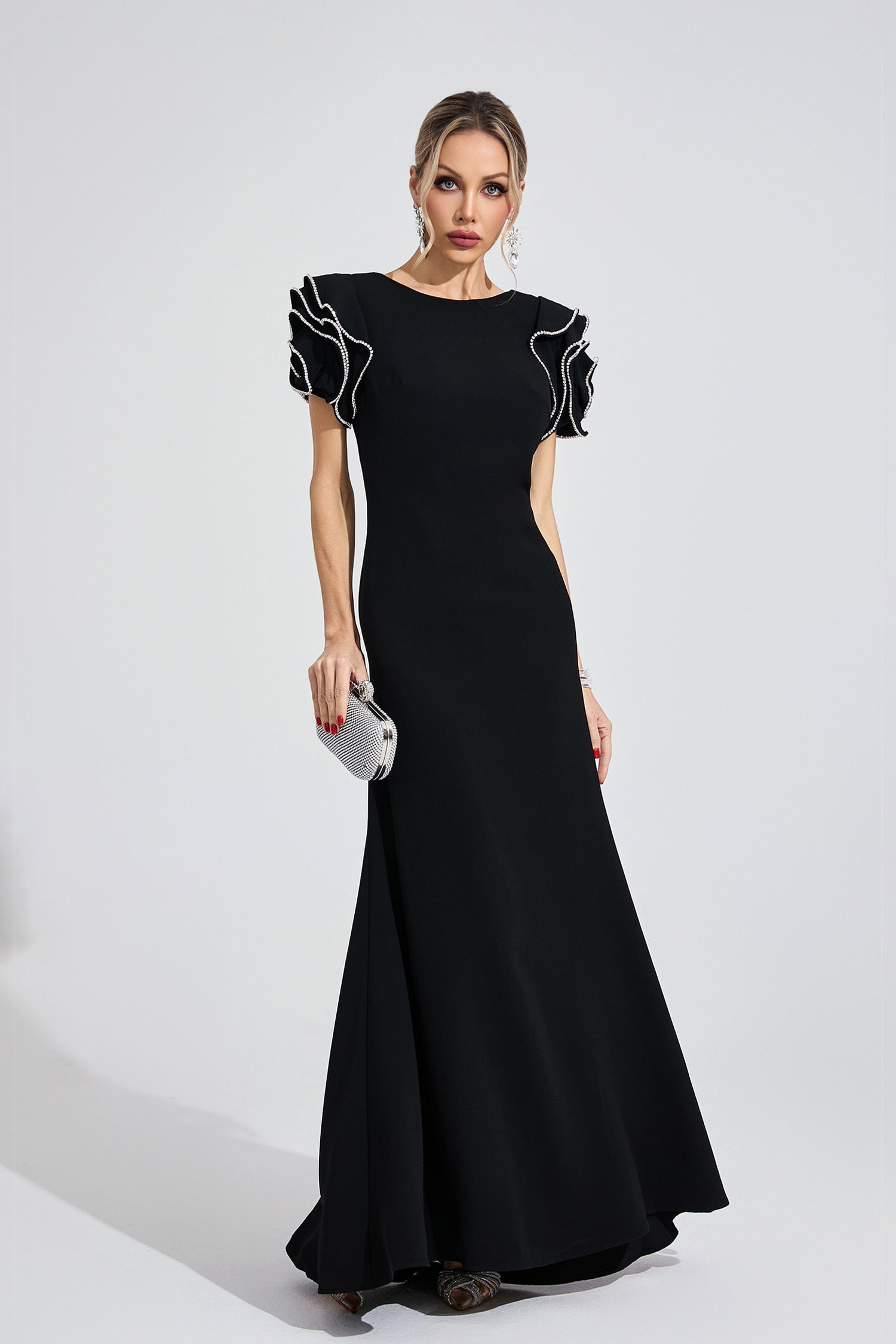 Tyvalric Black Open Back Maxi Dress