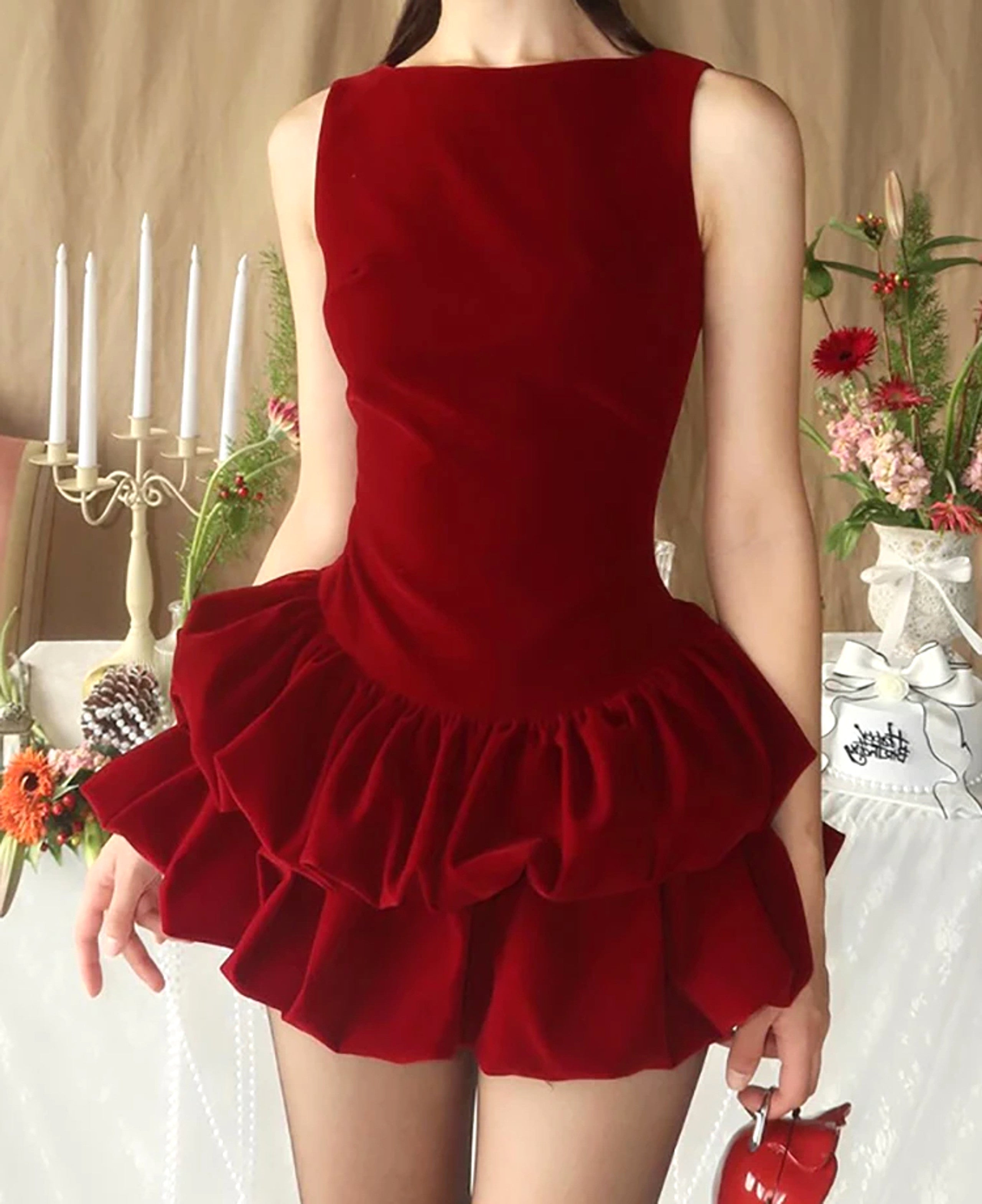 Aidric Puff Detail Velvet Mini Dress In Red
