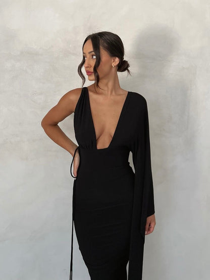 Kajol One Shoulder Sleeve Backless Maxi Dress In Black