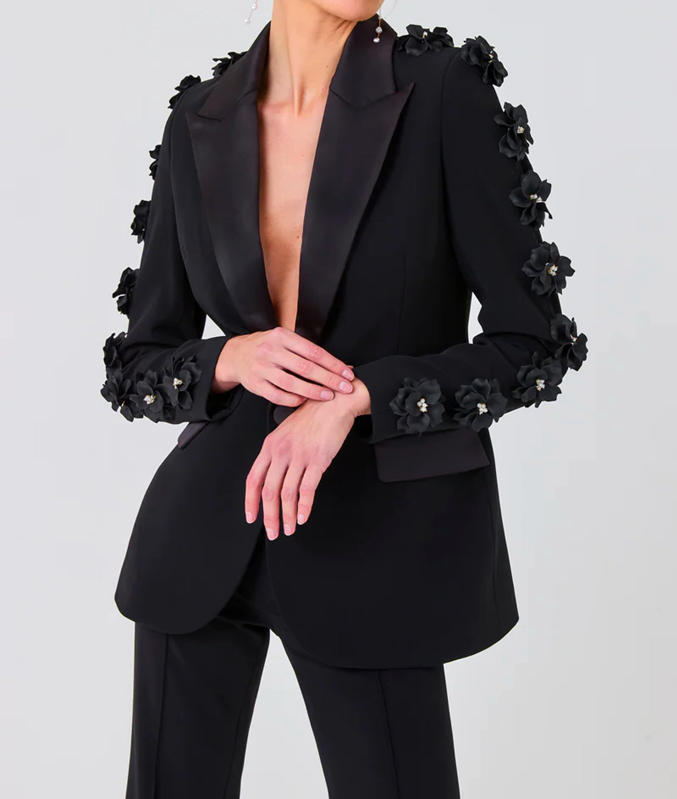 Kalena Long Sleeve Floral Detail Suit In Black