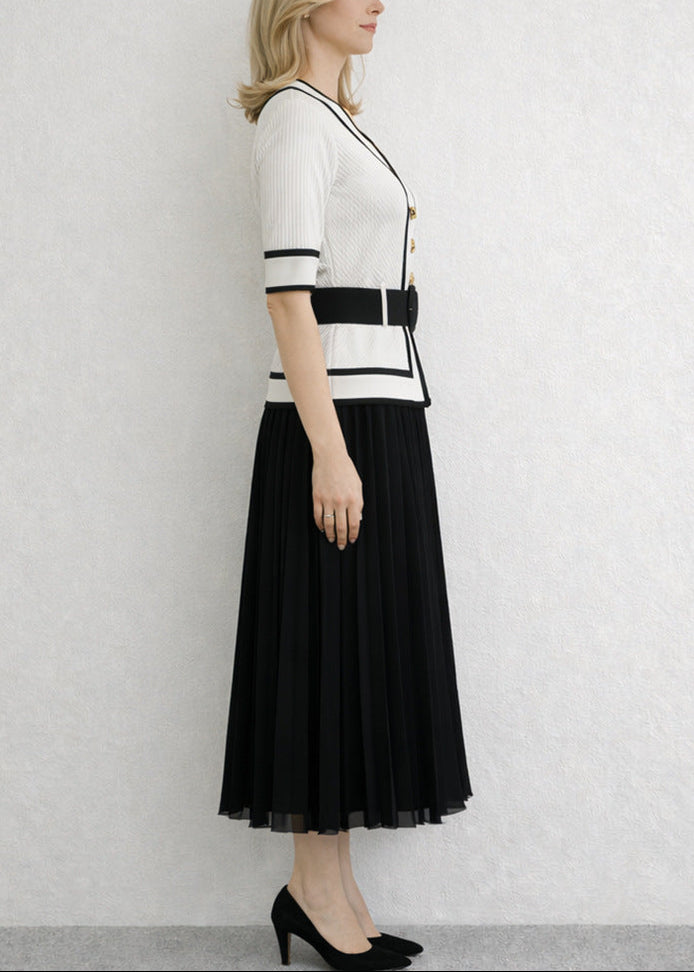 Soryx Short Sleeve Pleated Midi Dress