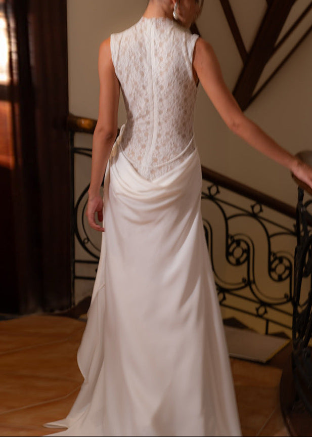 Velyxra Lace Floral Detail Maxi Dress In White