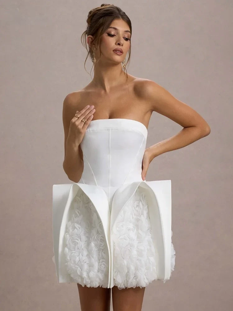Jasmijn Strapless Floral Mini Dress In White