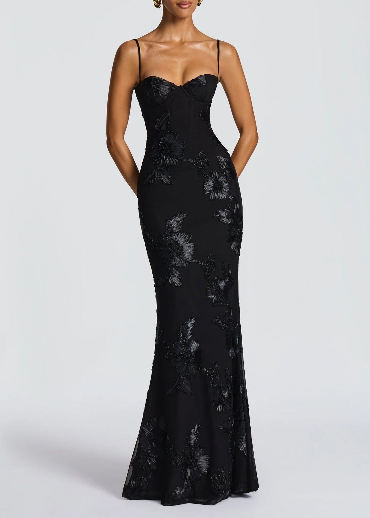 Dichen Black Floral Appliqué Corset Maxi Dress
