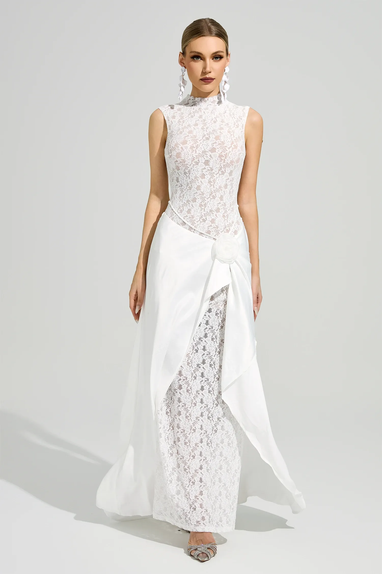 Velyxra Lace Floral Detail Maxi Dress In White