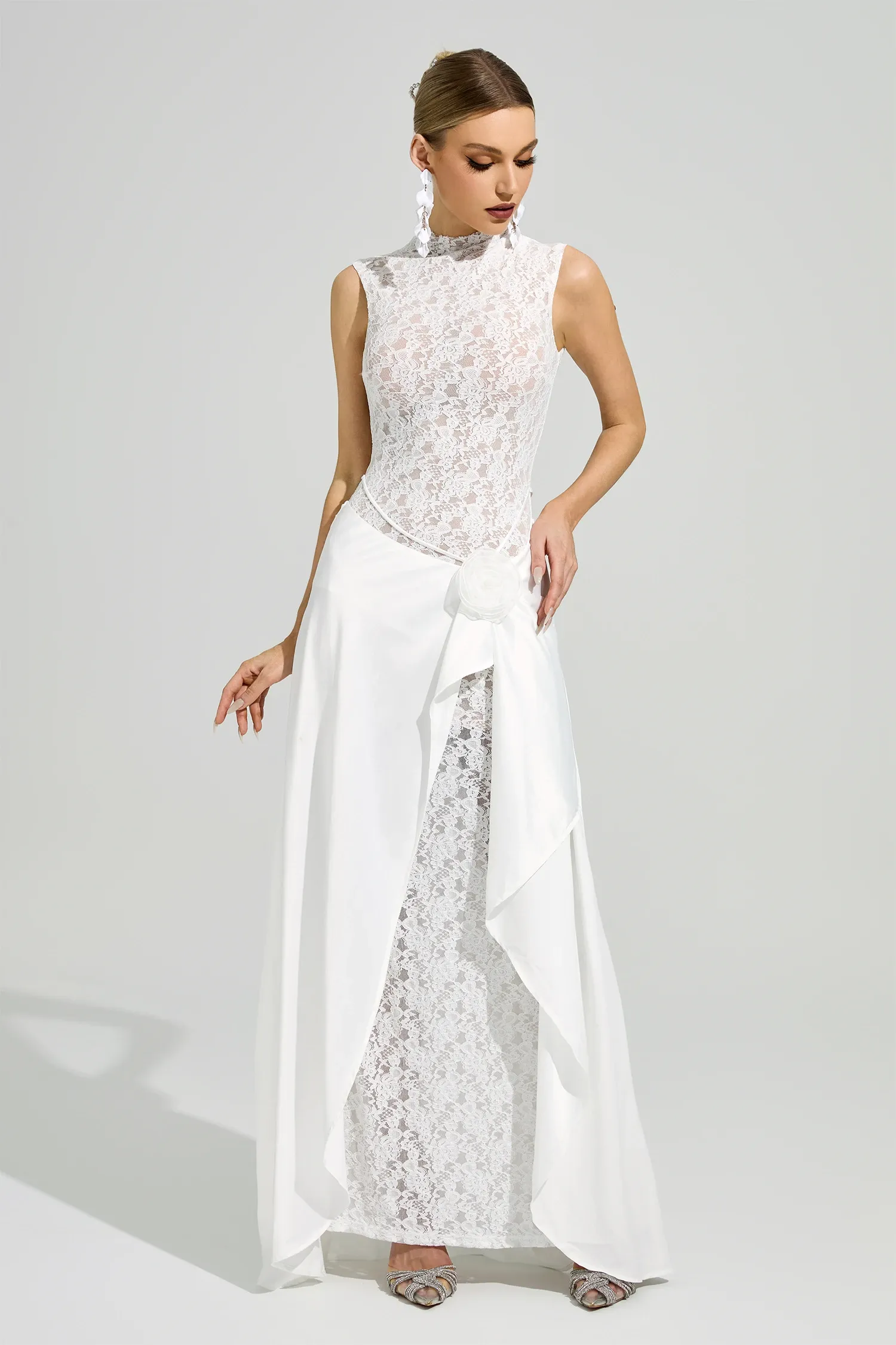 Velyxra Lace Floral Detail Maxi Dress In White