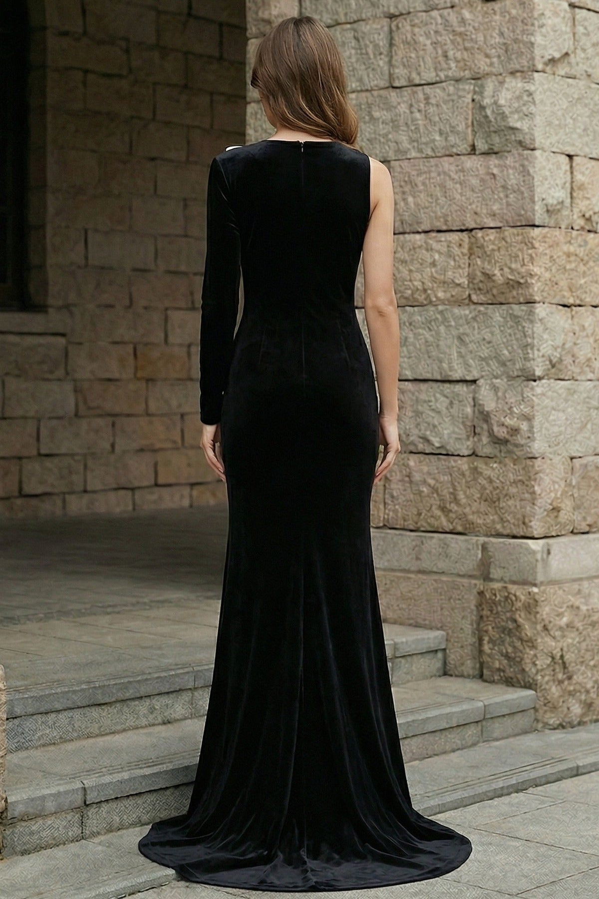 Fareeha One Sleeve Bow Detail Maxi Velvet Dress In Black White